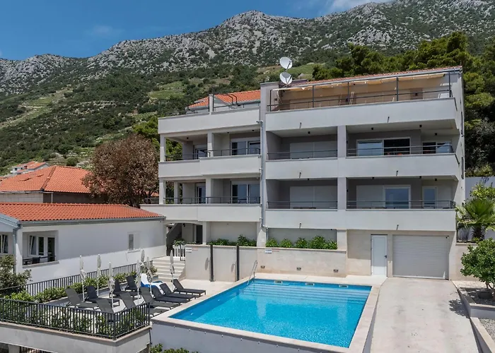 1 Bedroom Stunning In Dingac 아파트 *