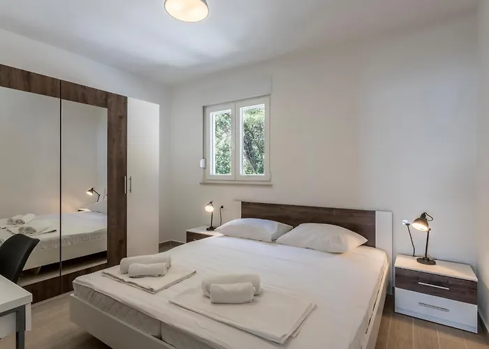 1 Bedroom Stunning In Dingac * Gornji Dingač